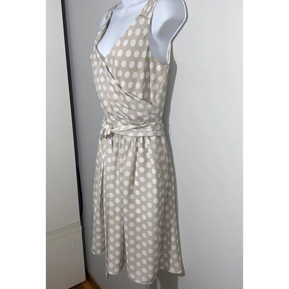 EUC Express Size 8 Champagne Polka Dot Satin Lined Fit & Flare Dress W/Pockets - Picture 7 of 16